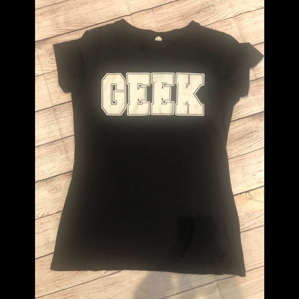 Women’s graphic tee